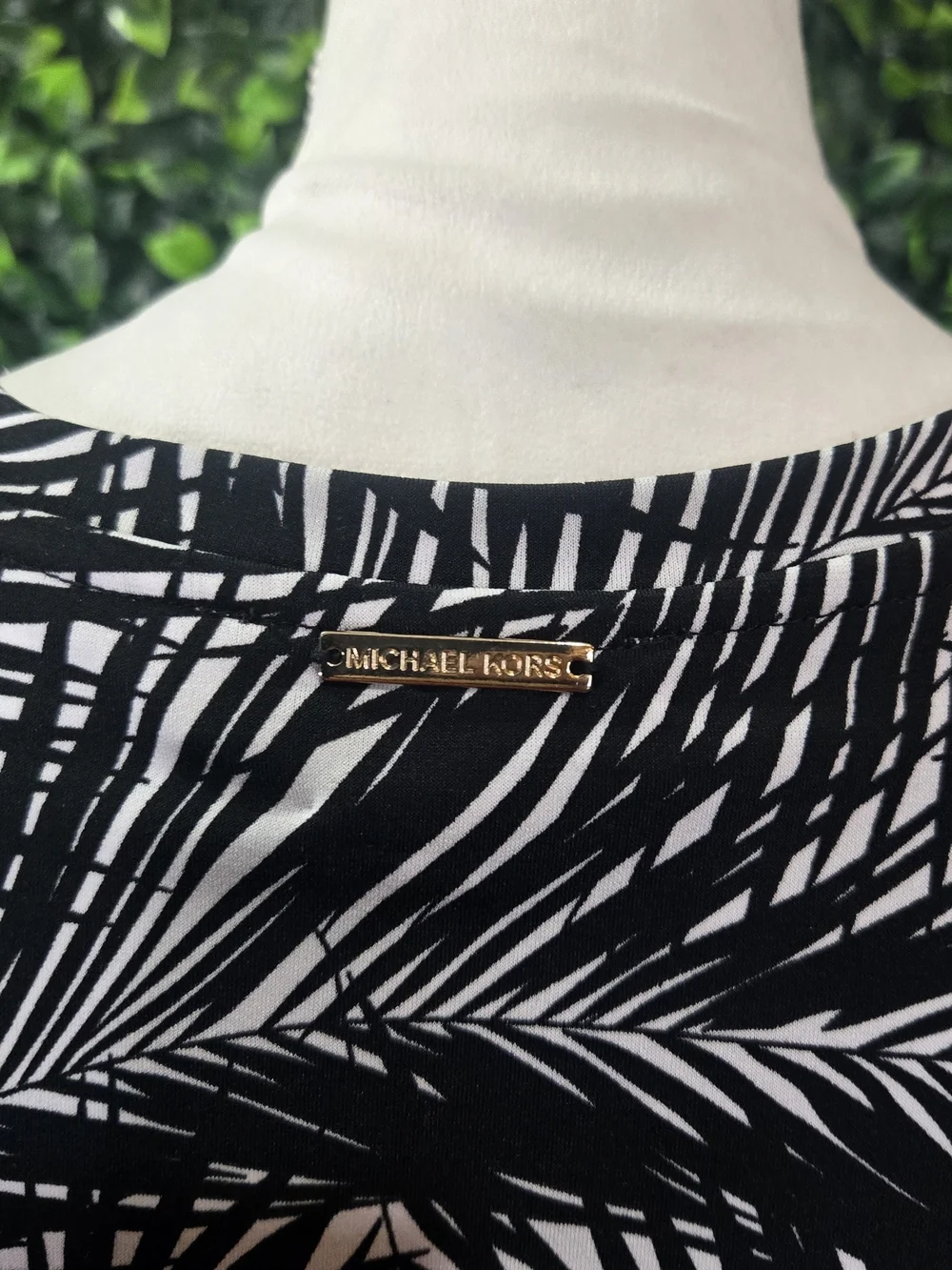 Michael Kors Black and White Palm-Print Long Sleeve Shift Dress